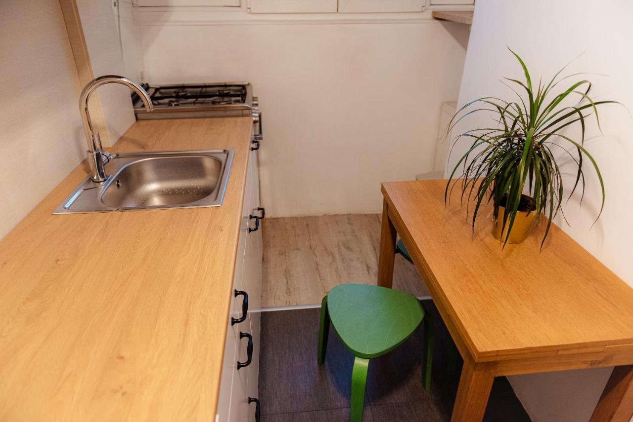 City Center Downtown Apartment Bukarest Kültér fotó