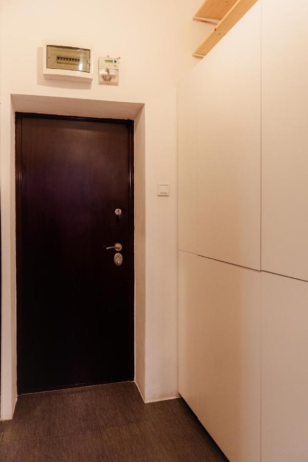 City Center Downtown Apartment Bukarest Kültér fotó