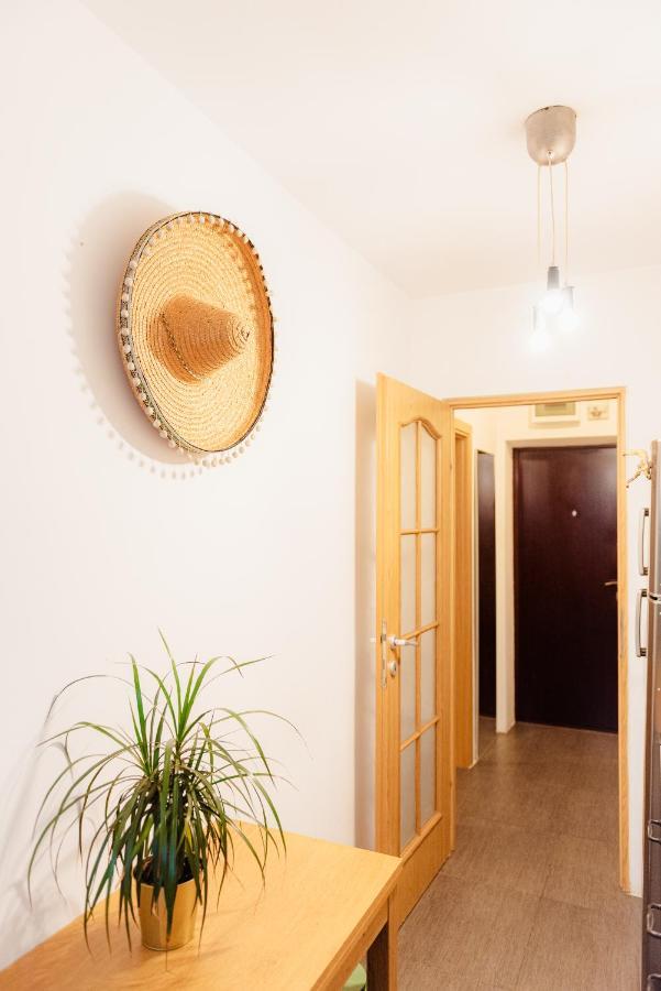 City Center Downtown Apartment Bukarest Kültér fotó